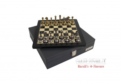 Metal chess men and leatherette chess board